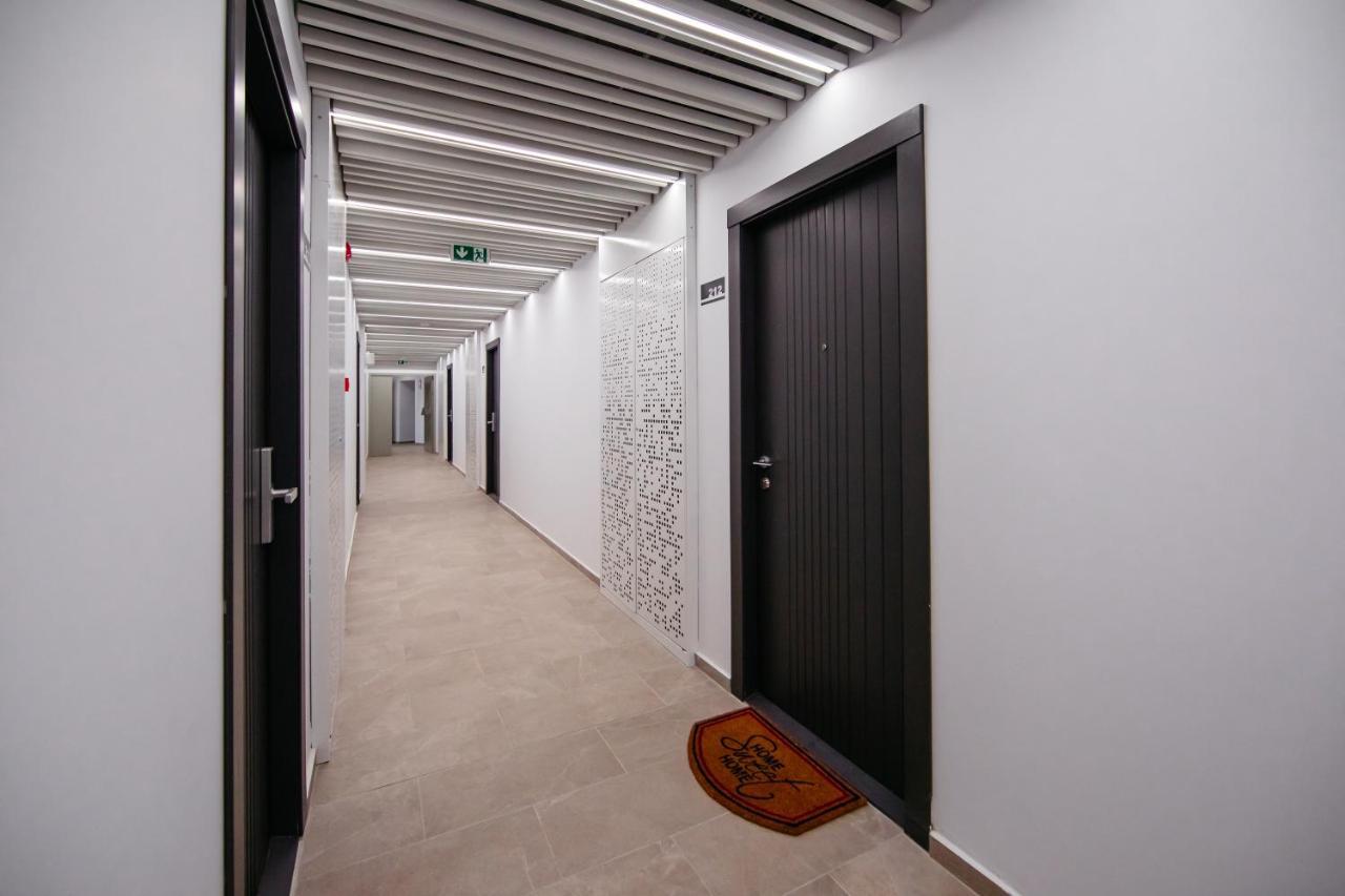 L&V Family Studio Apartment Sinaia Luaran gambar